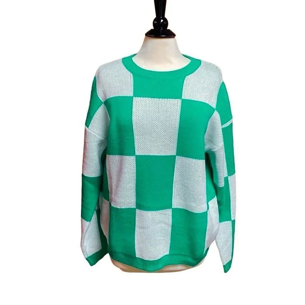 Vine & Love Green & White Sweater Size Small NEW